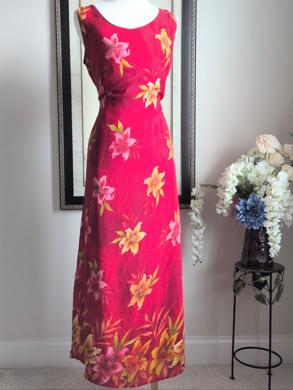 Wild Thyme Vintage tropical Red floral maxi dress Size 6